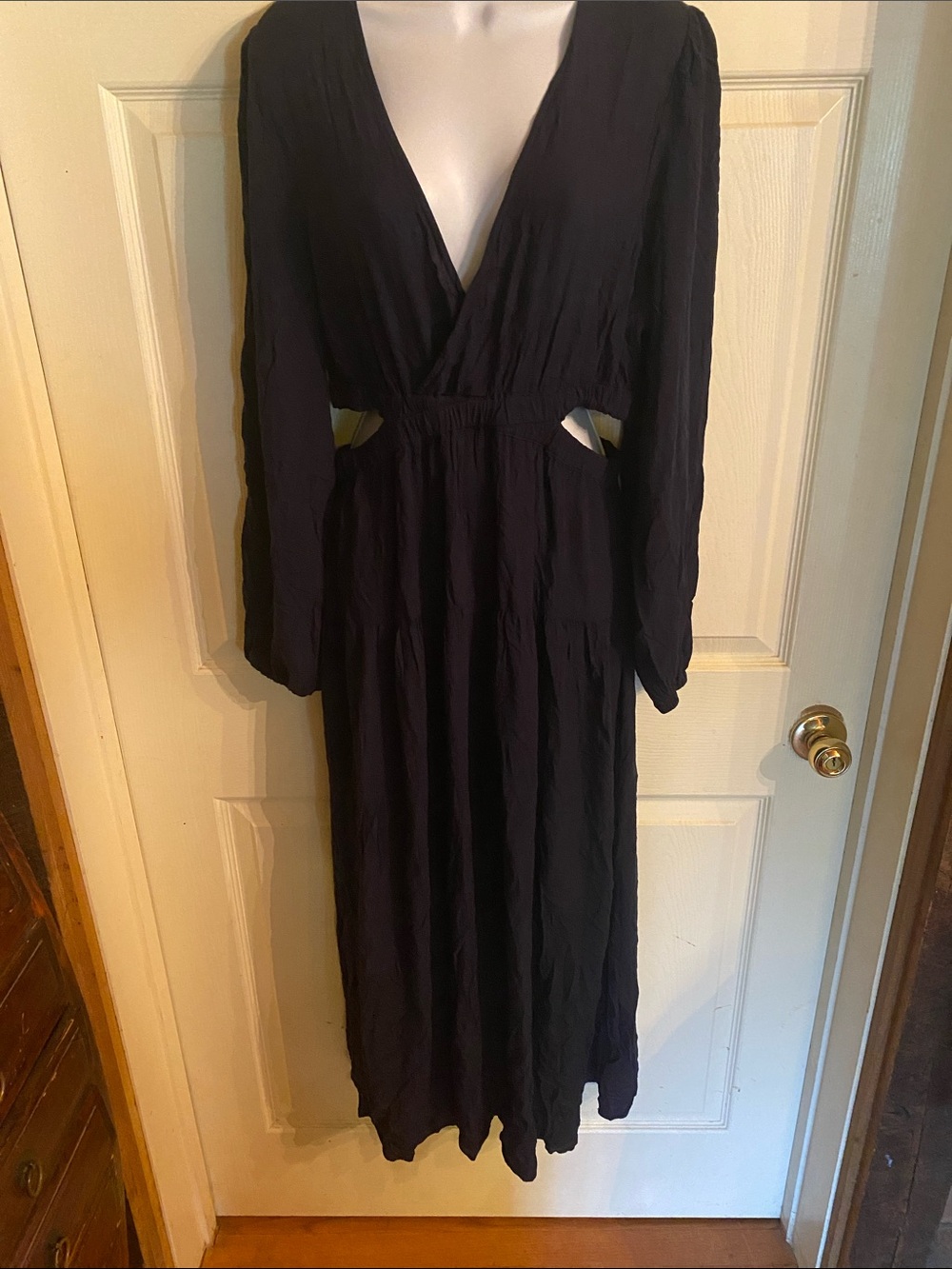 Old Navy Black Long Sleeve V-Neck Maxi Dress with Waist Cutouts